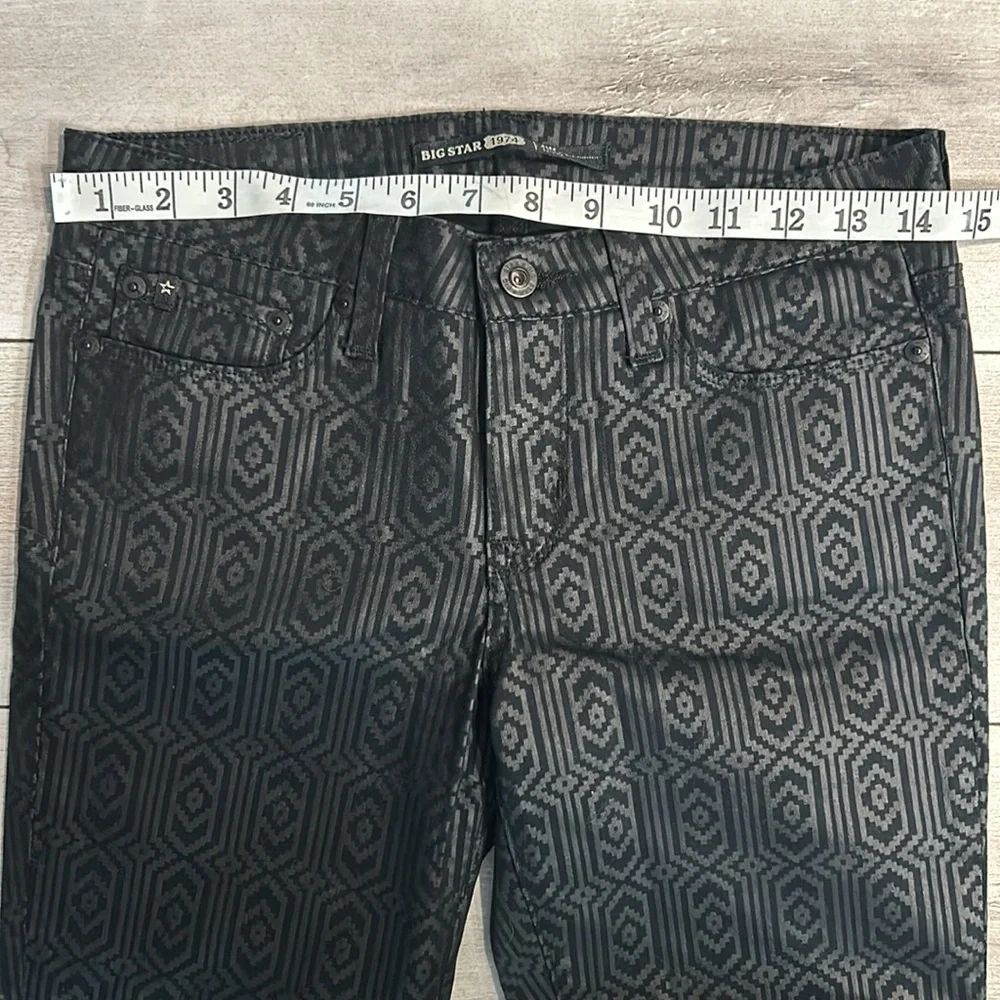 Big Star Alex Skinny jeans size 27 patterned embossed
